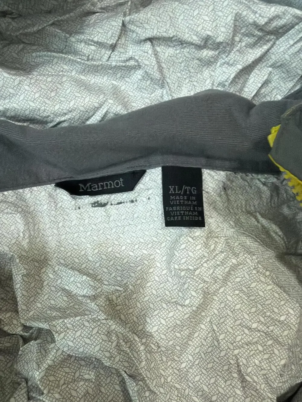 Marmot Boys Jacket XL Yellow and Gray